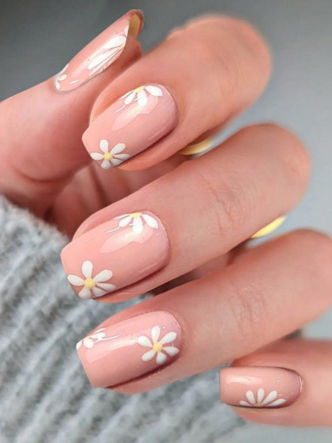 Ročno izdelani umetni nohti | DAISY BLUSH
