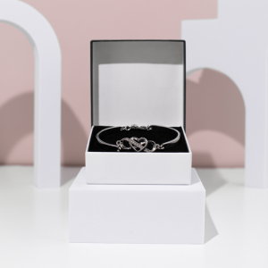 Ženska zapestnica s srčkom | HEARTBRACELET